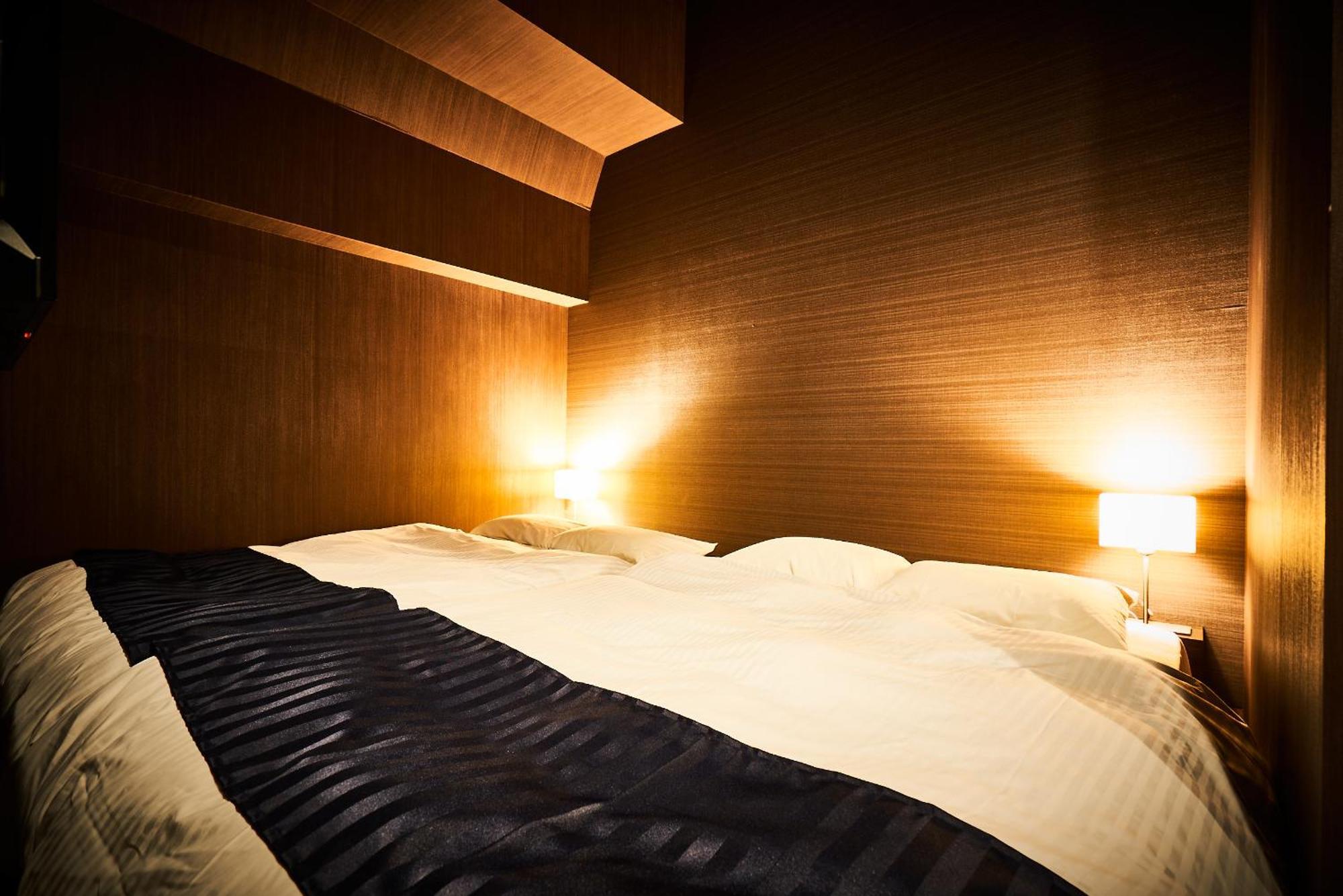 &and Hommachi East Auberge de jeunesse *