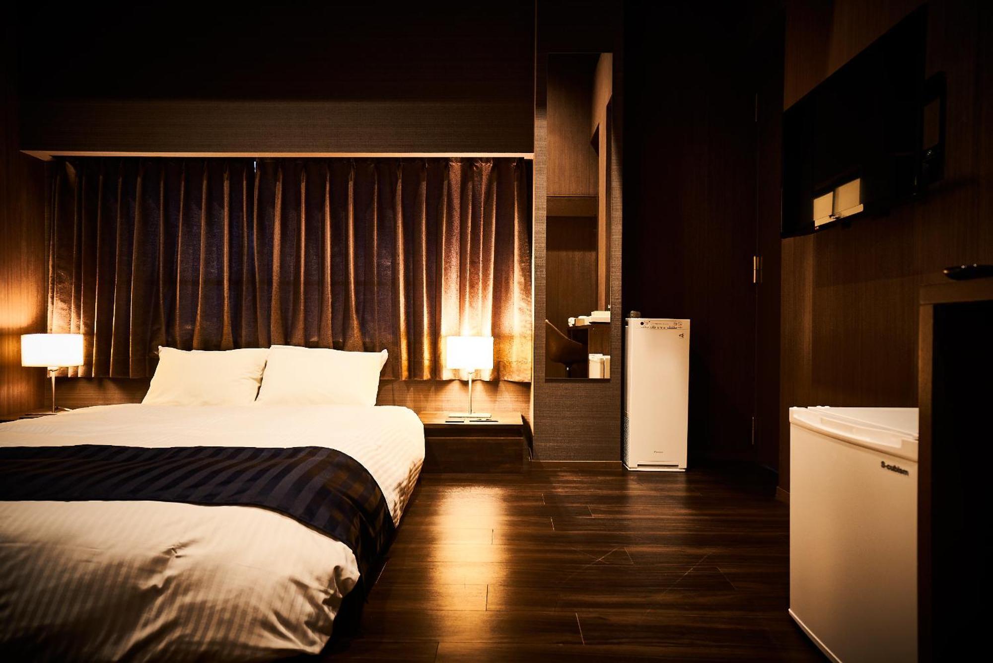 &and Hommachi East Auberge de jeunesse
