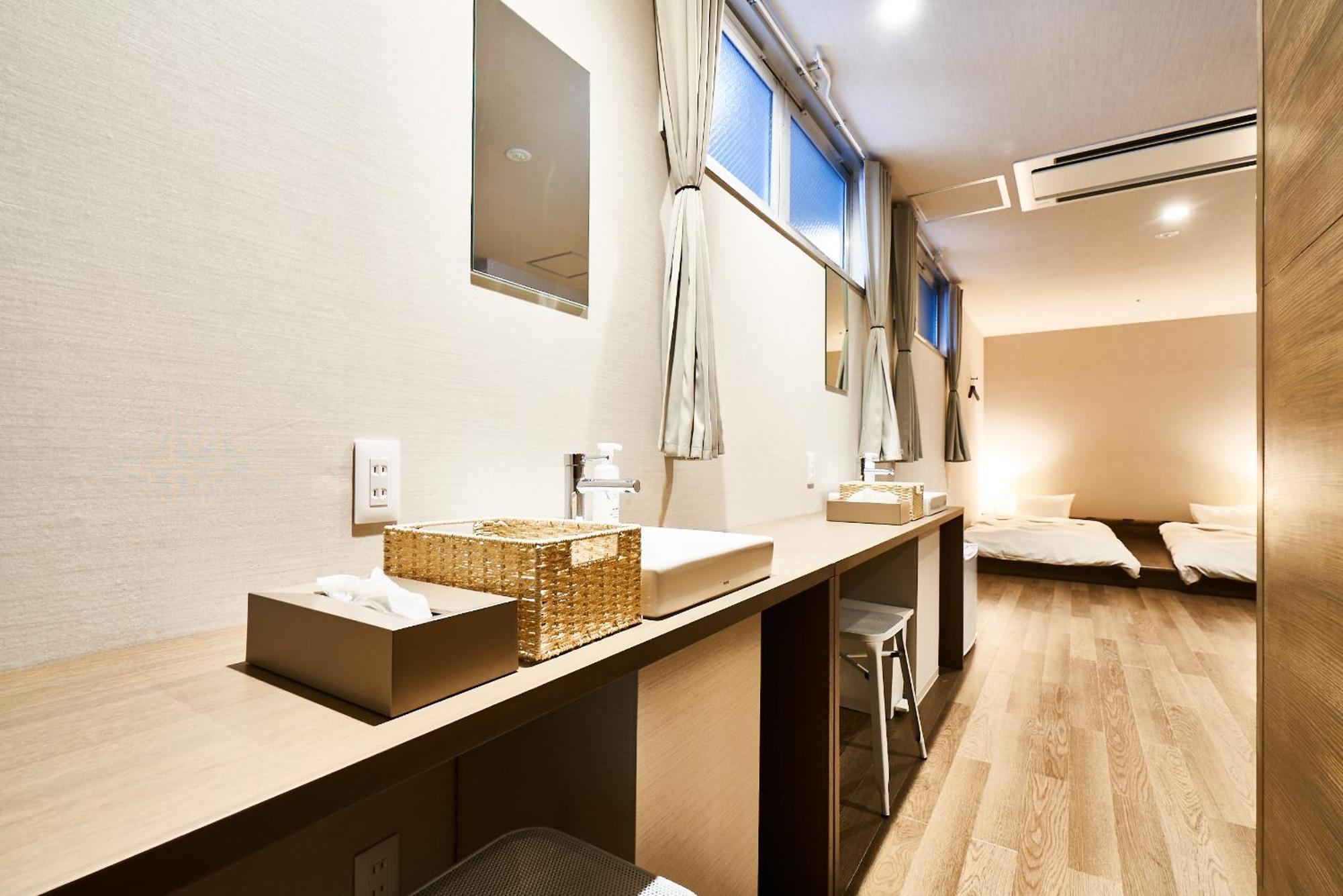 Auberge de jeunesse &and Hommachi East